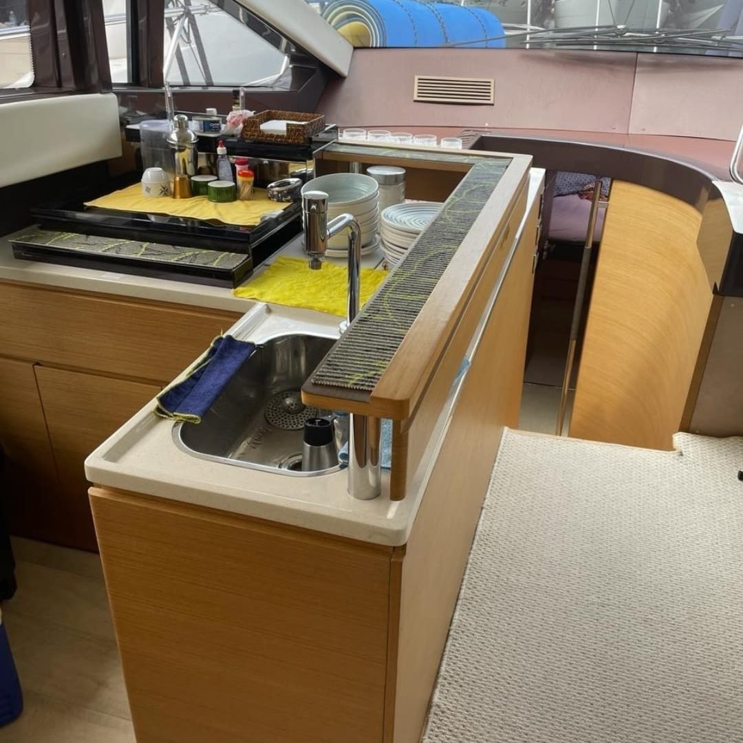 Azimut-60-Fly-12