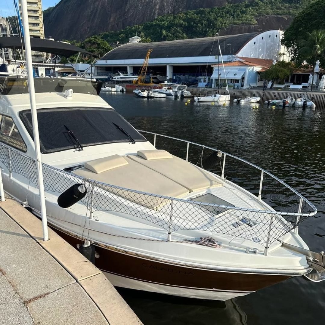 Ferretti-43-2