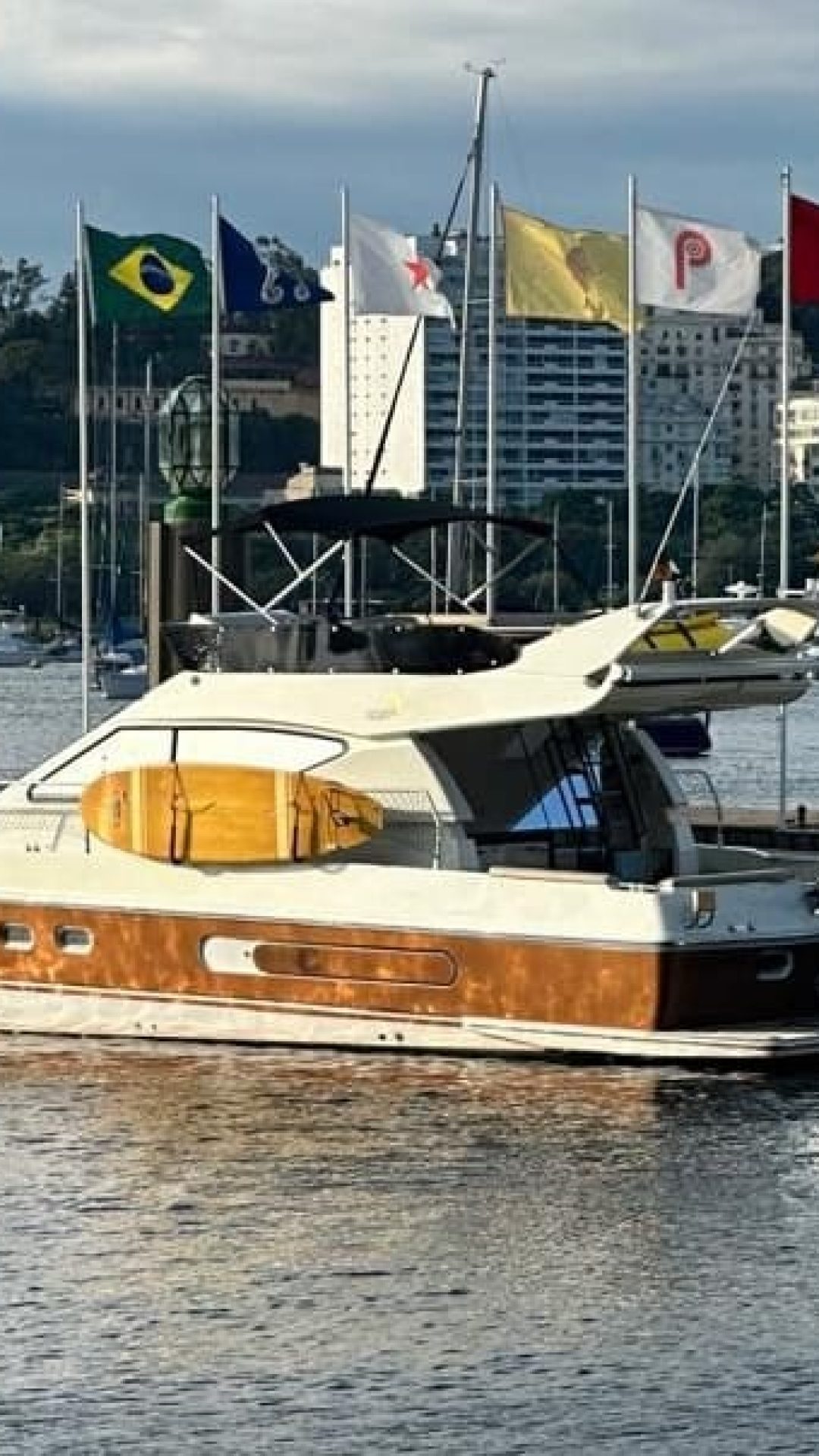 Ferretti-43-7