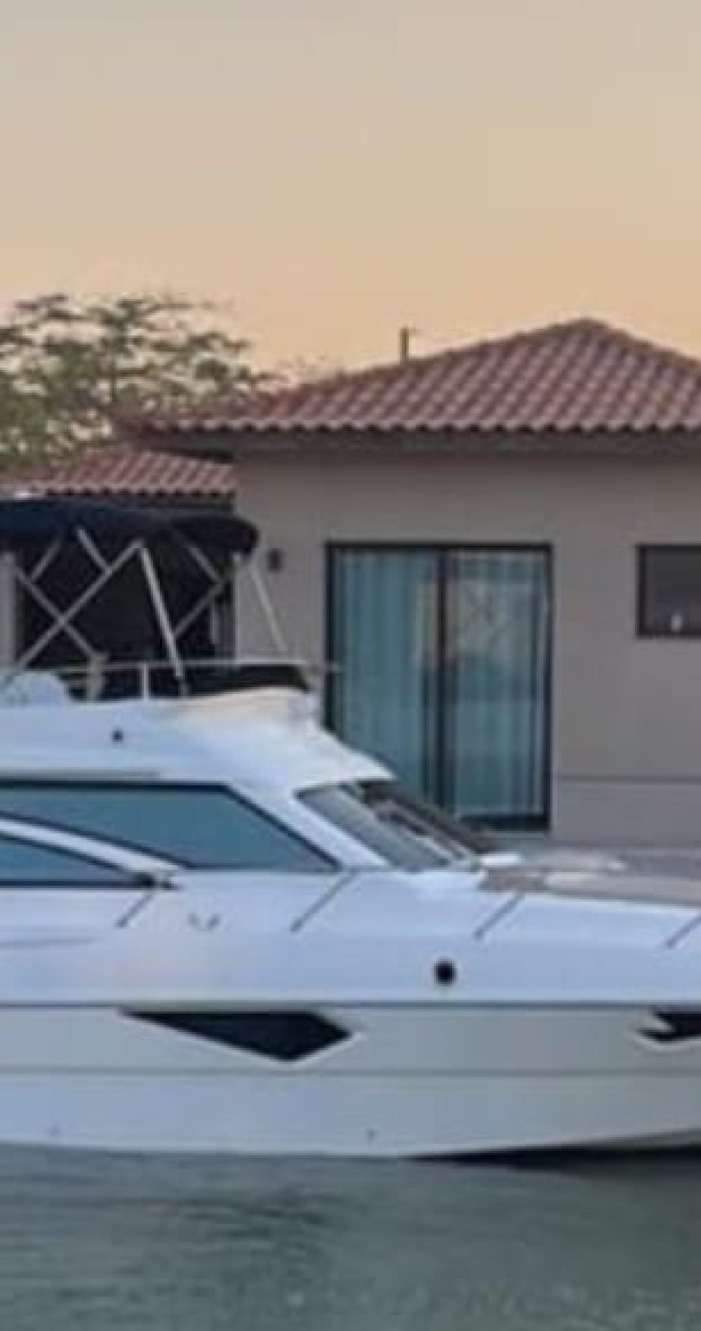 Ferretti-50-1