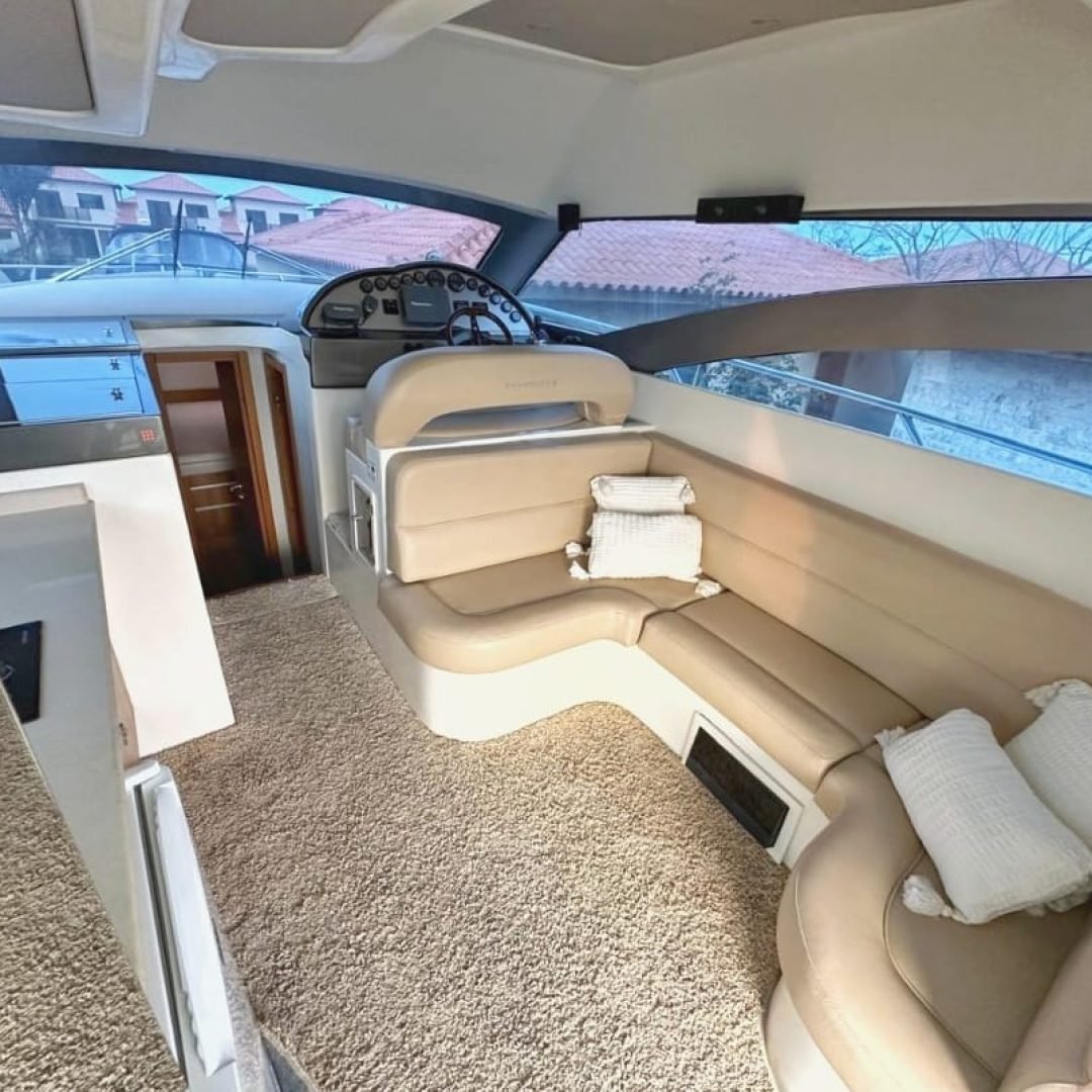 Ferretti-50-3