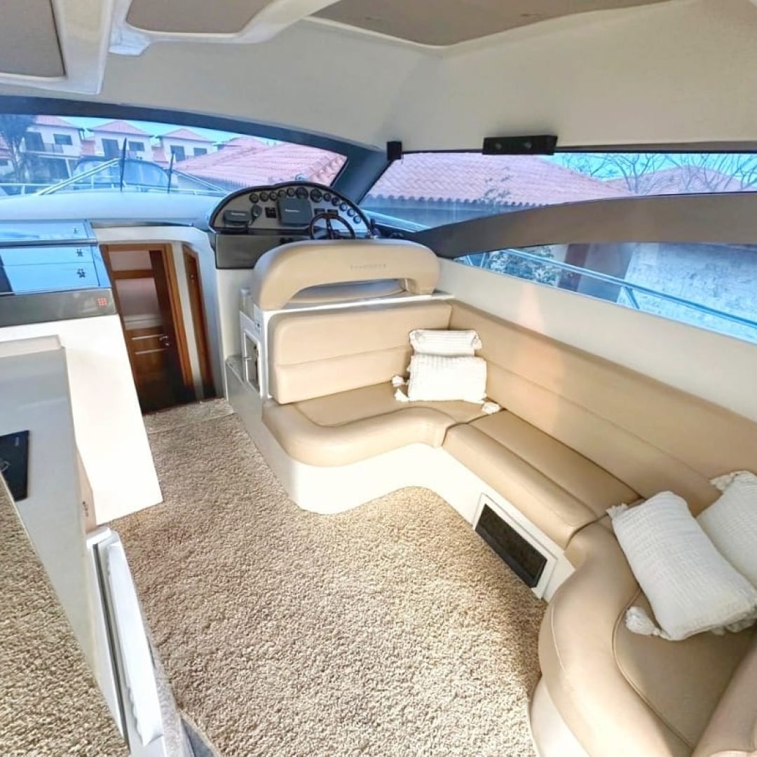 Ferretti-50-9