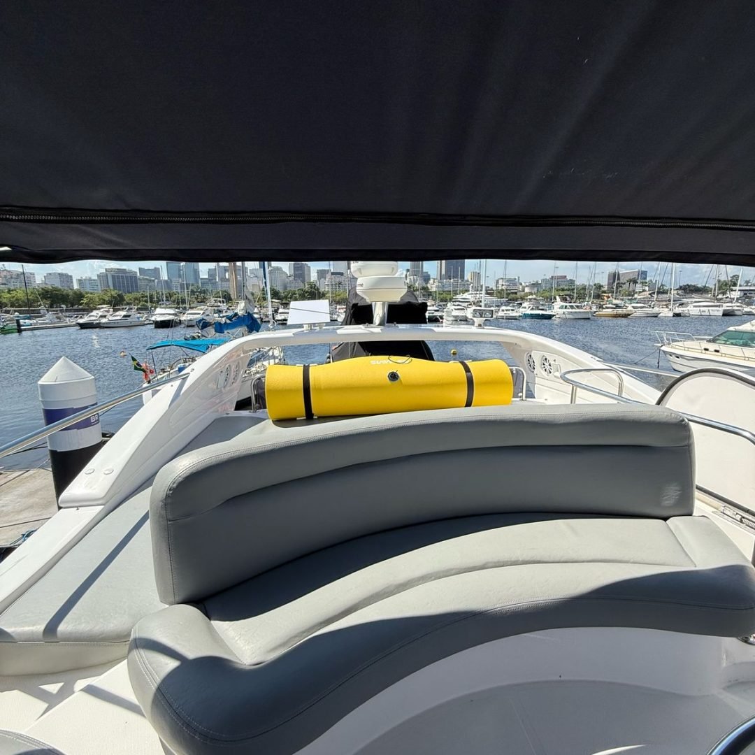 Intermarine-50-Fly-12-1