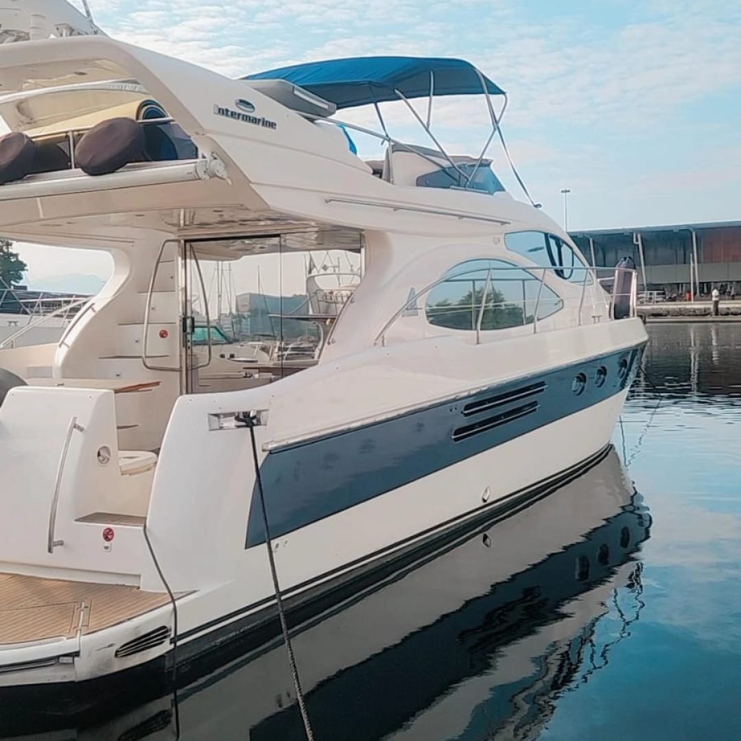 Intermarine-50-Fly-2