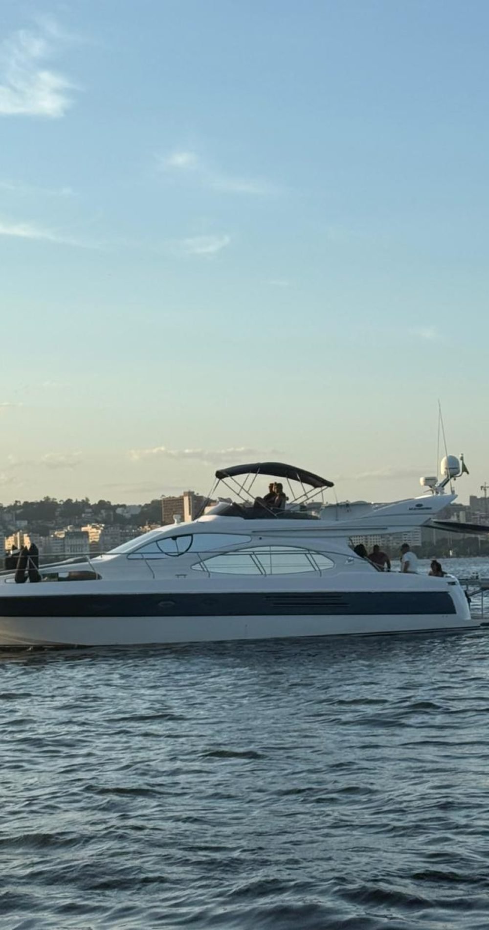 Intermarine-50-Fly-3