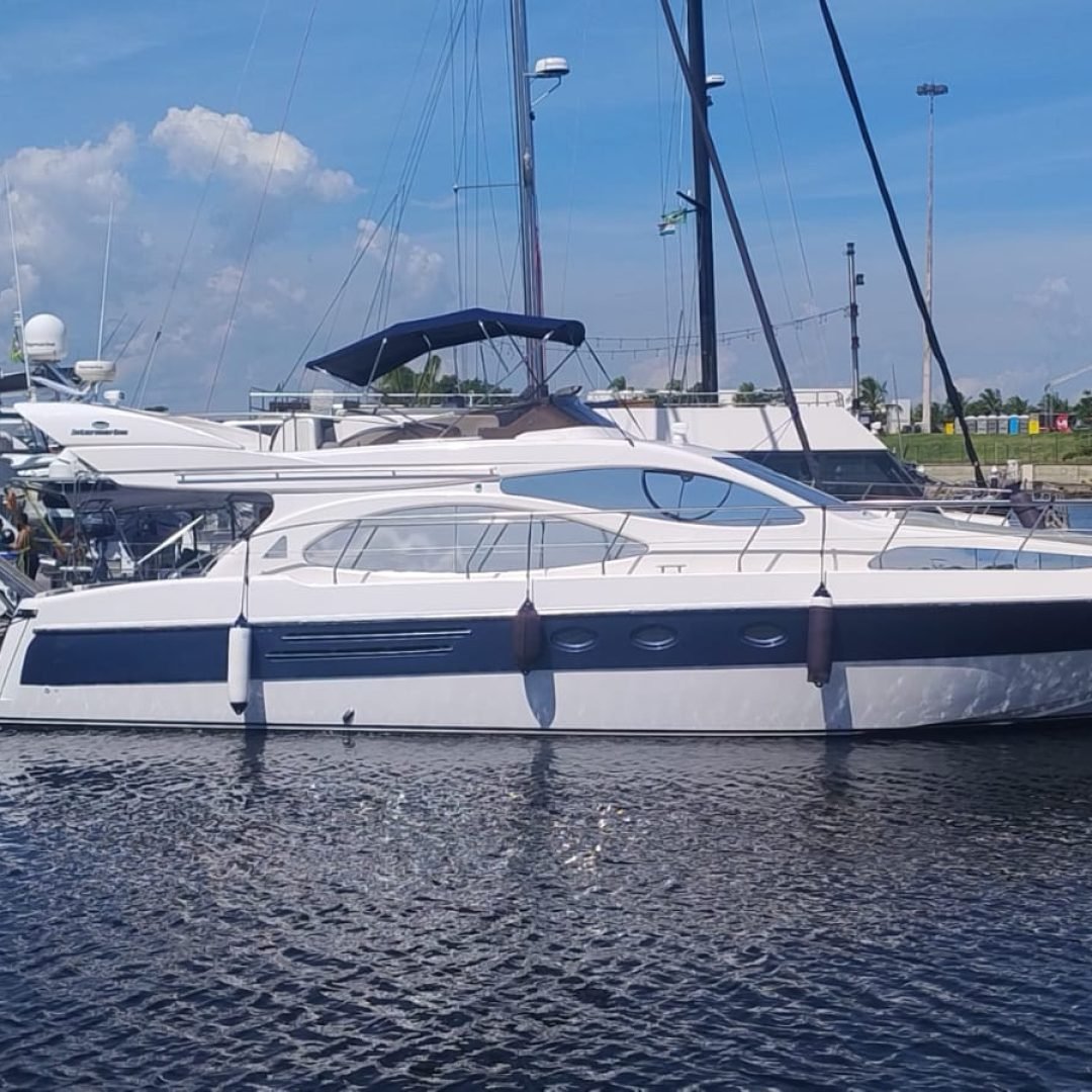 Intermarine-50-Fly-5