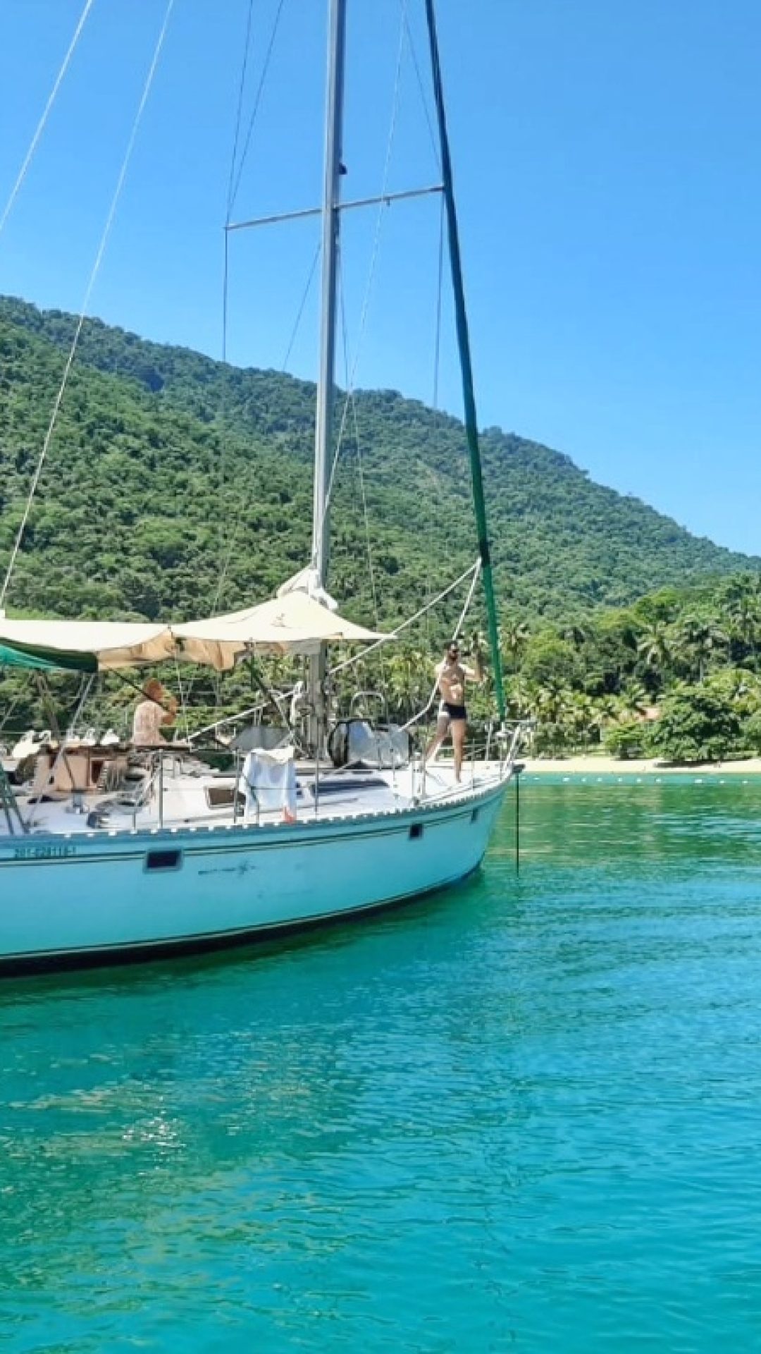 Screenshot_20250814_221739_WhatsApp